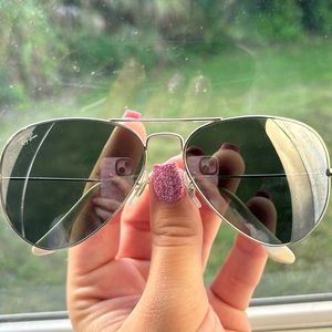 Ray-Ban Mirrored Aviator Sunglasses